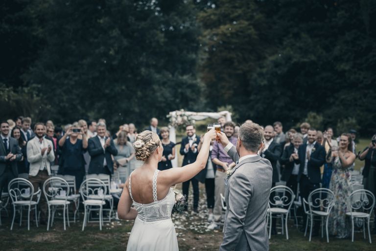 Hochzeit Lena und Alex, Cheers.jpg