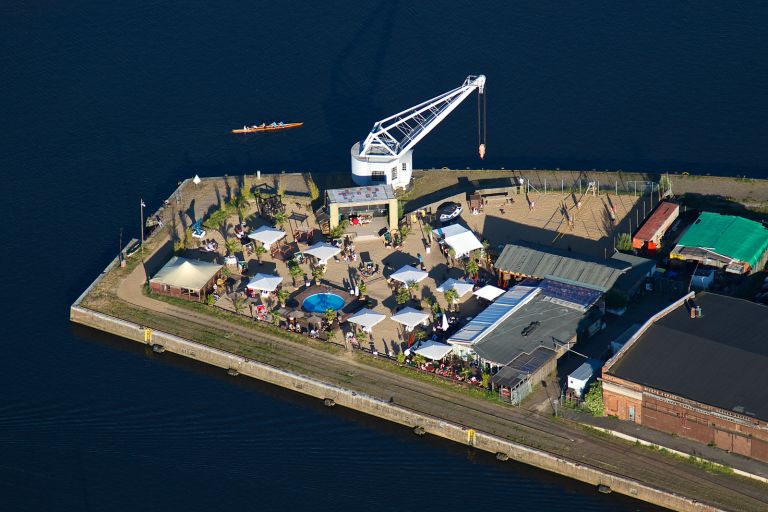 Strandsalon, Wallhalbinsel, Luebeck.jpg
