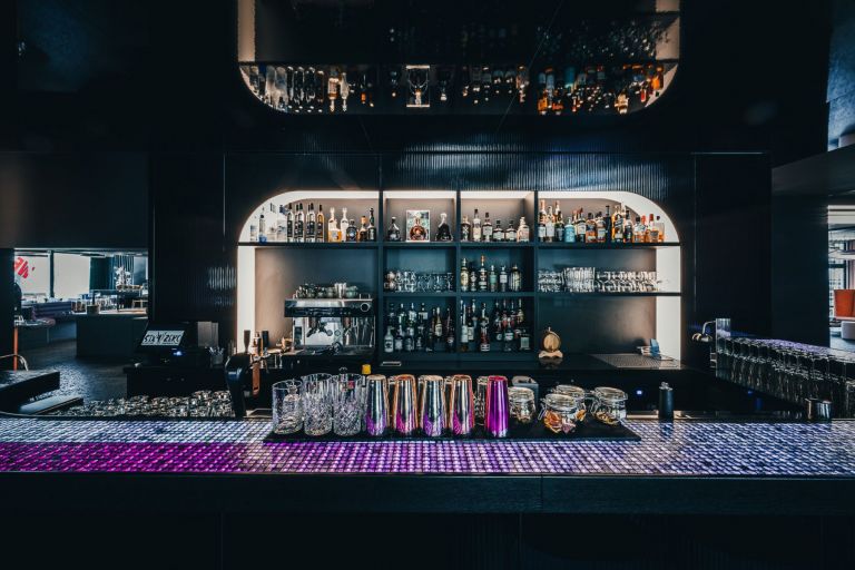 Hotelbar The Flamingo.jpg