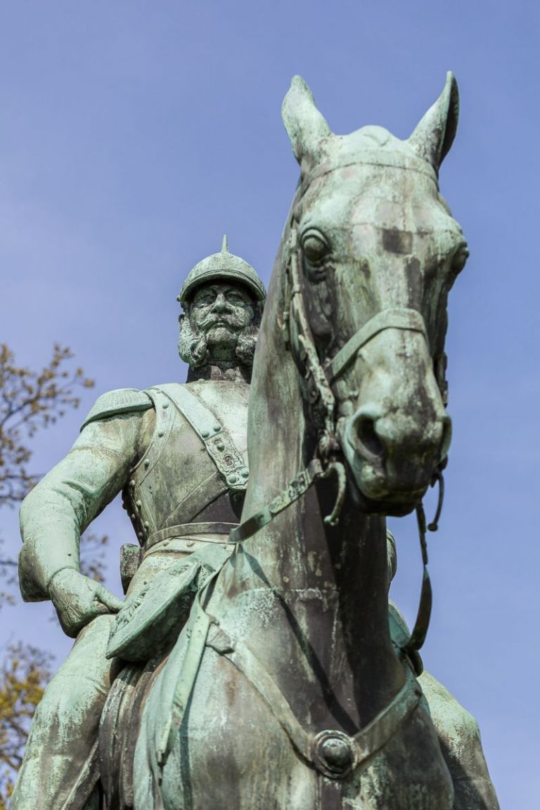 Kaiser Wilhelm I., hoch zu Ross, Lübeck