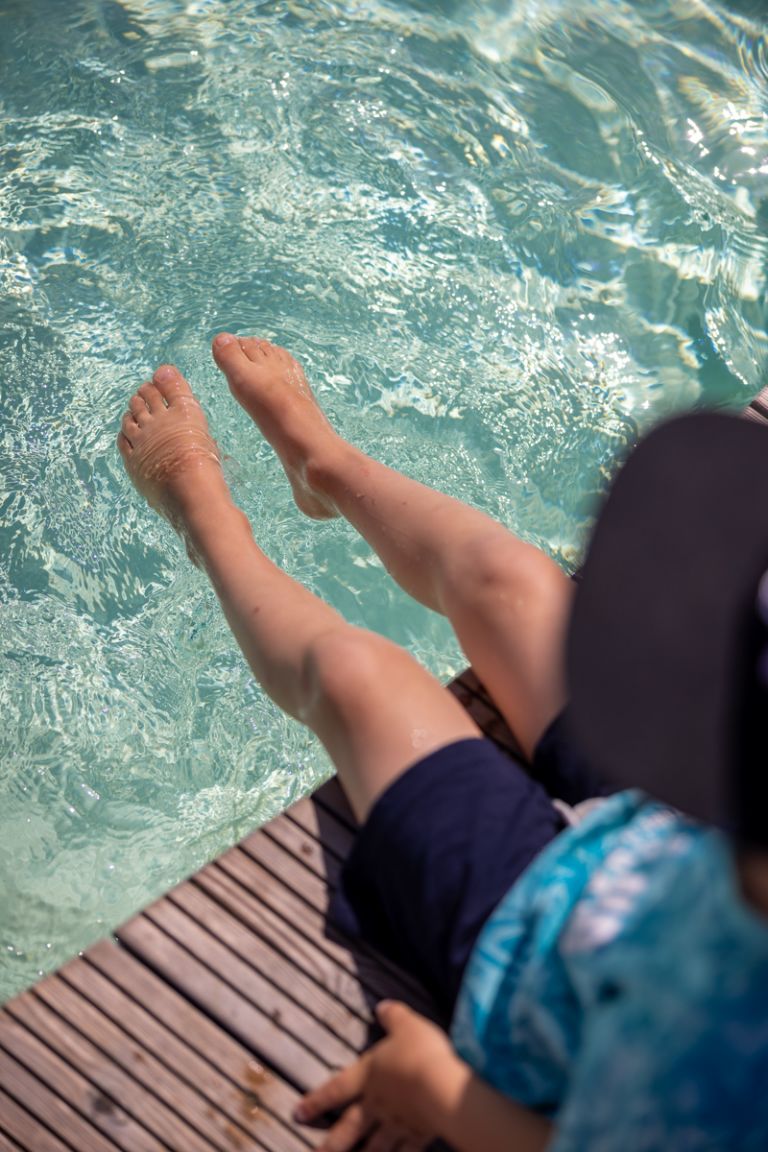 Kinderfest, Volker Rosin, Pool.jpg